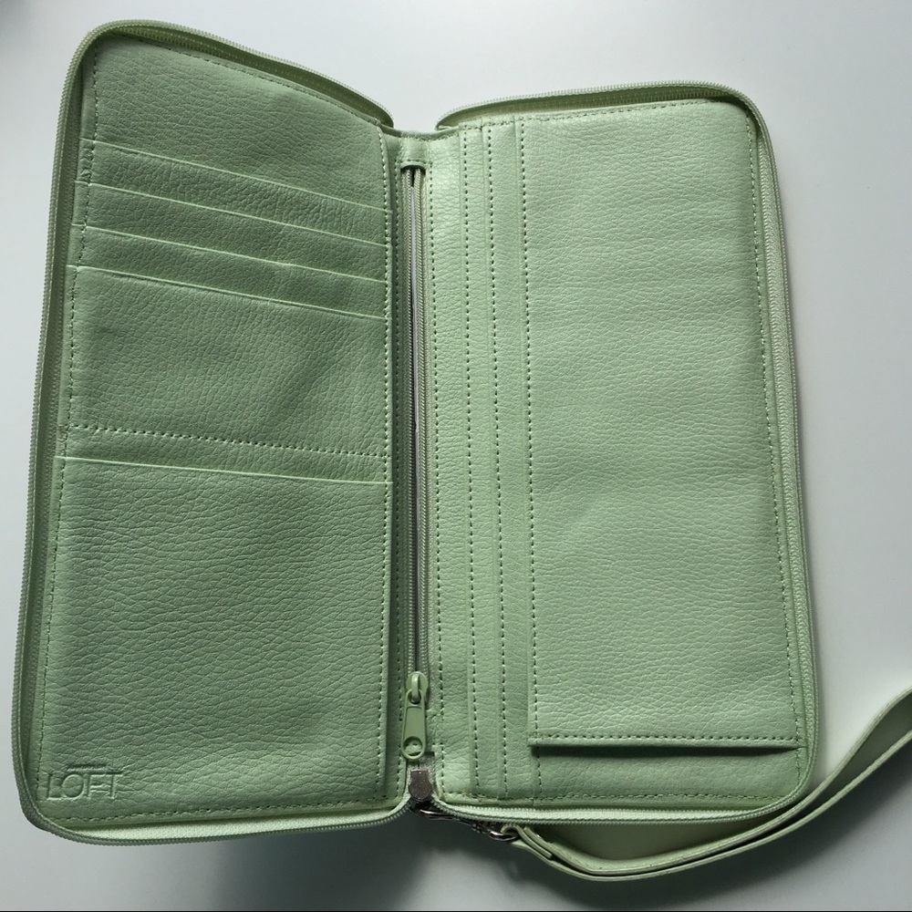Ann Taylor Loft Passport & Traveling Wallet